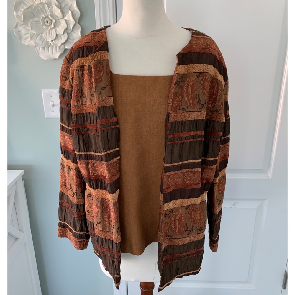 Kari jacket with built in shell